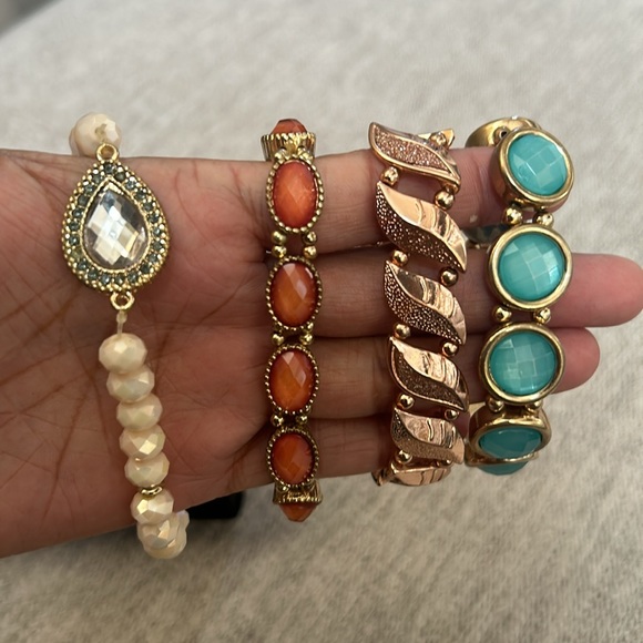 Stretchable bracelet - Picture 4 of 7